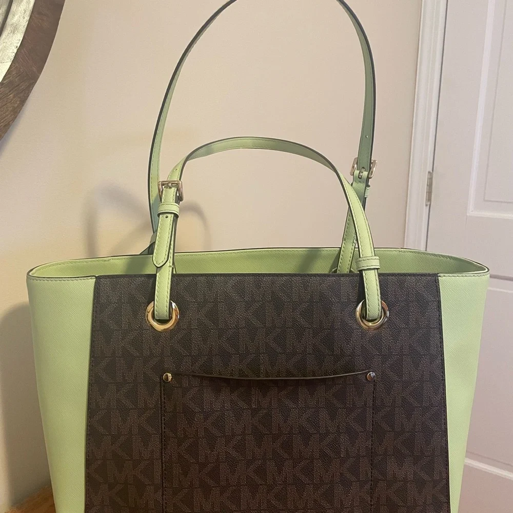 Michael Kors Signature Brown & Green Tote - Picture 3 of 12